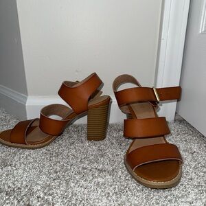 Old Navy Brown Strappy Heels